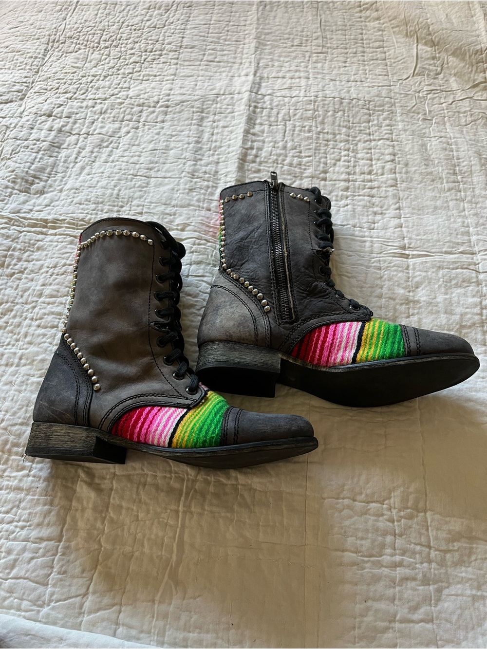 STEVE MADDEN BOOTS SIZE 7